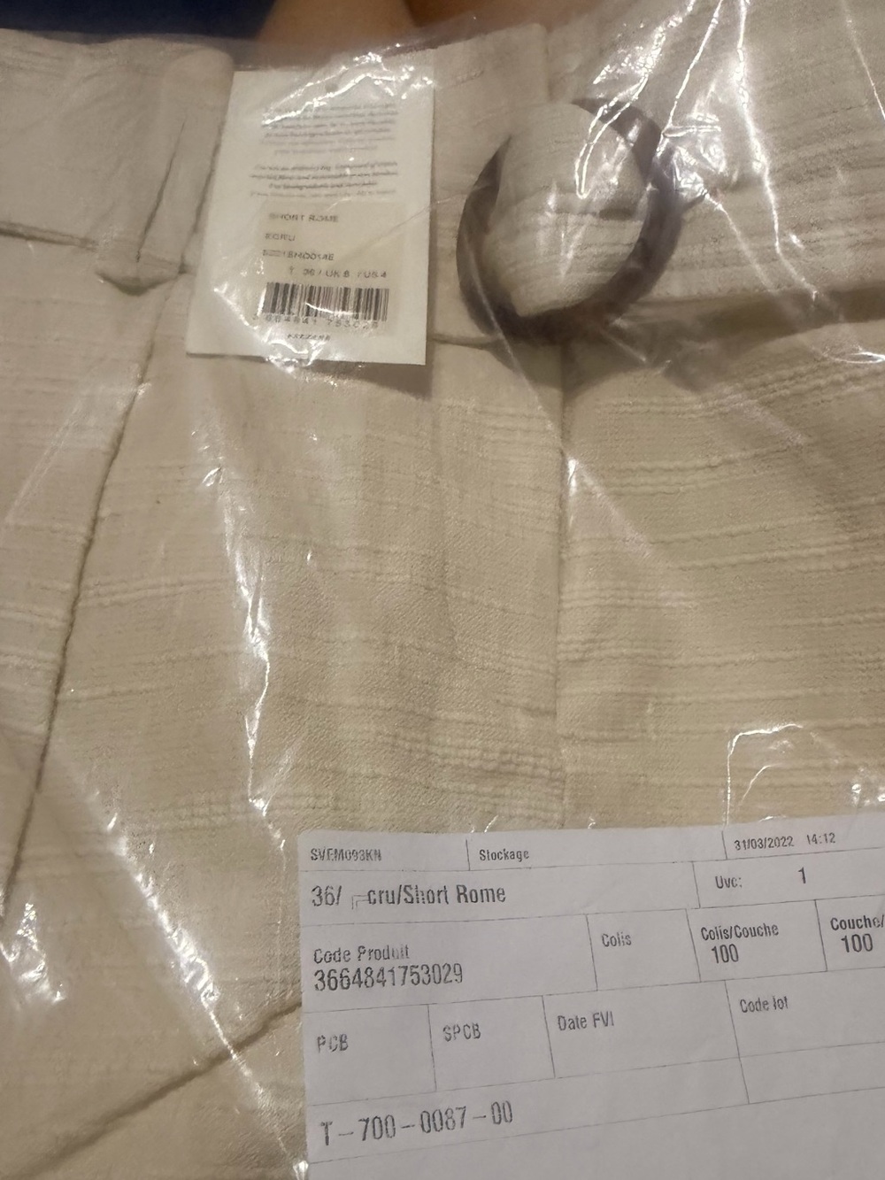 Sezane High-Waist Cream Belted Shorts with Tortoiseshell Buckle - Picture 3 of 4